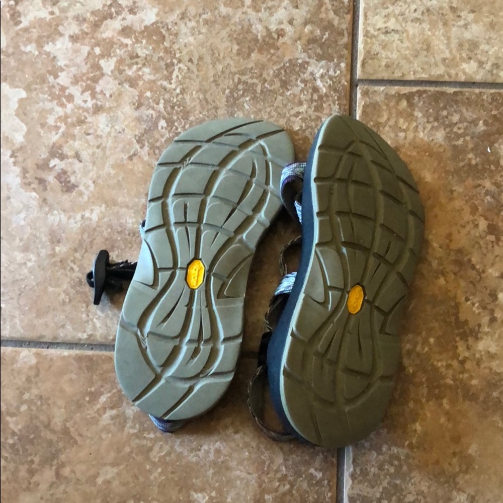 CHACOS - Picture 2 of 2
